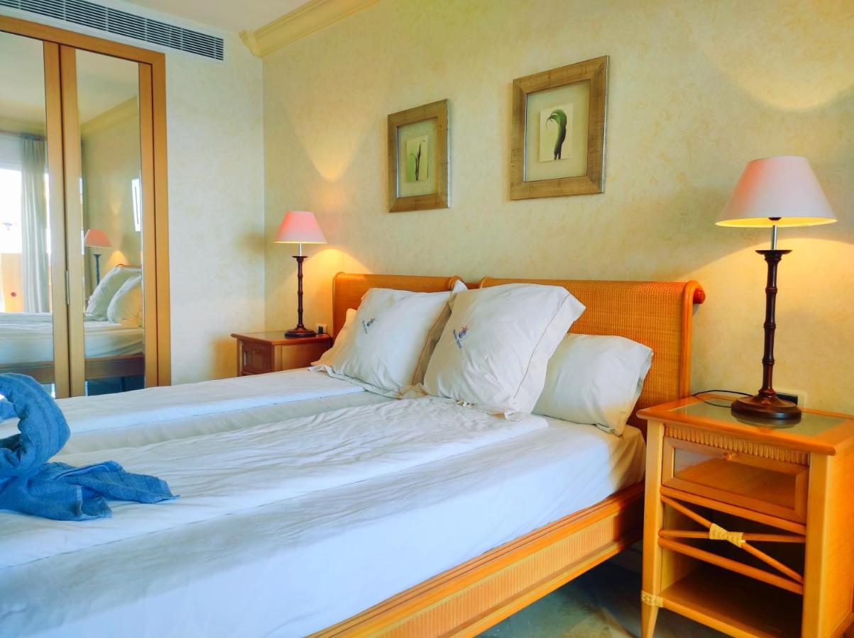 El Nautico Suites, Golf Del Sur 산미겔데아보나 외부 사진
